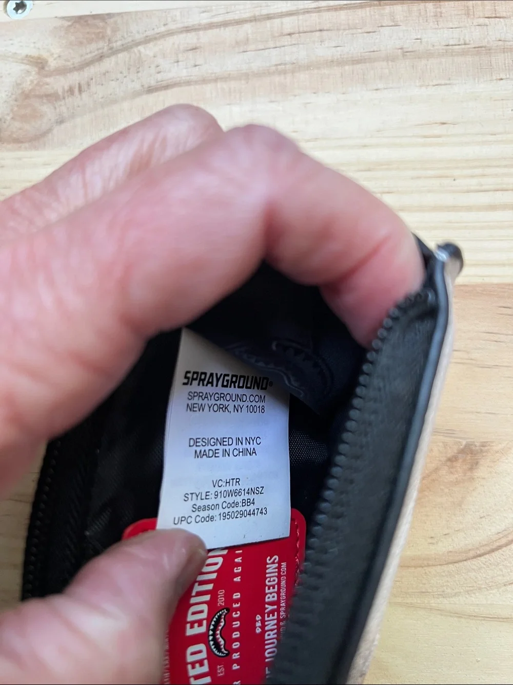 Sprayground Spraysharks Worldwide Slim Money Holder Split Wallet Deadstock